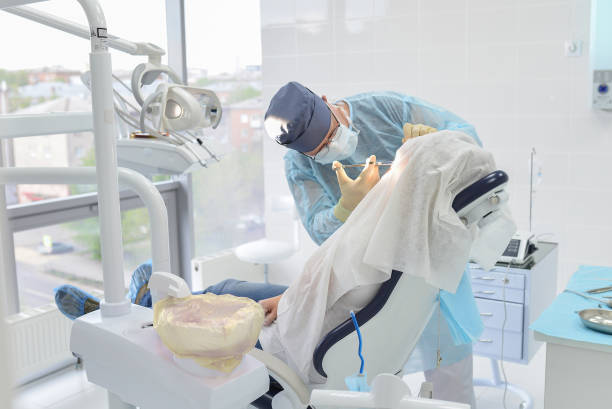 Best Weekend Emergency Dentist in Union Park, FL